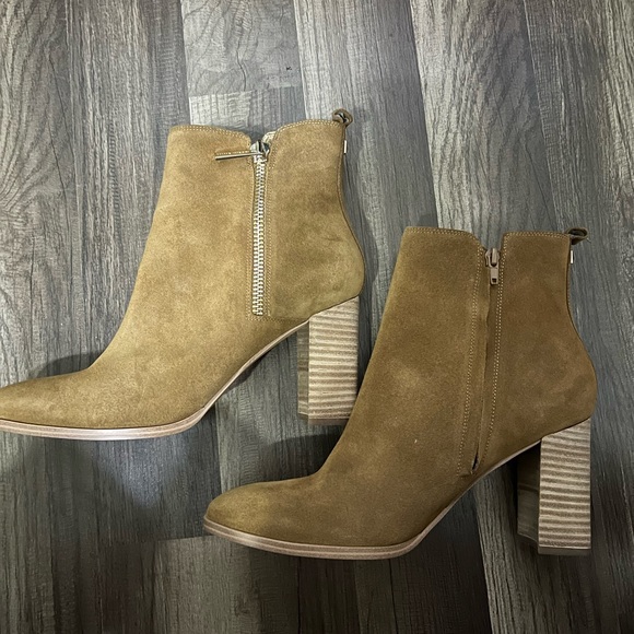 Nine West Shoes - NWB Nine West Dips Bootie Size 12